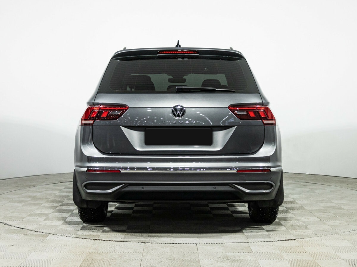 Купить Volkswagen Tiguan с пробегом. Фото: #4