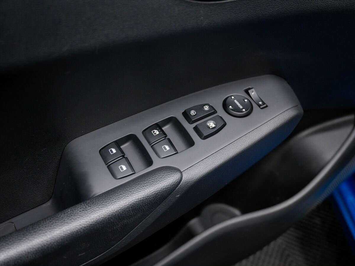 Купить Hyundai Solaris с пробегом. Фото: #13