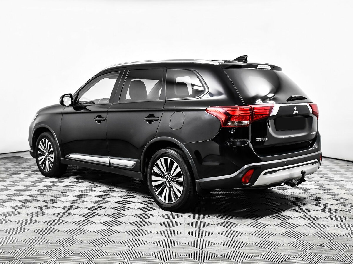 Купить Mitsubishi Outlander с пробегом. Фото: #5