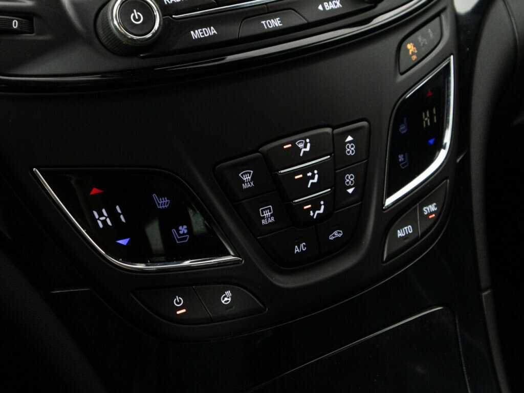 Купить Opel Insignia с пробегом. Фото: #18