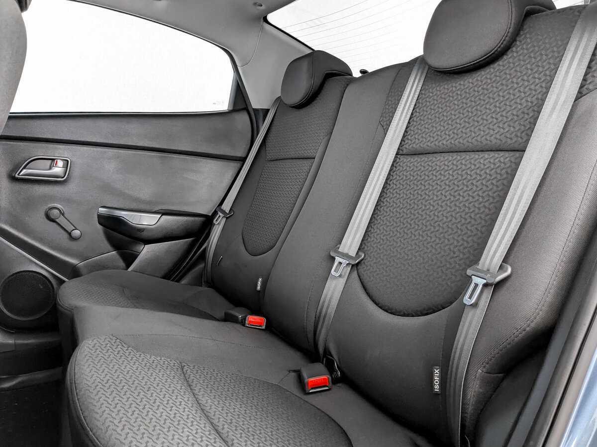 Купить Kia Rio с пробегом. Фото: #9