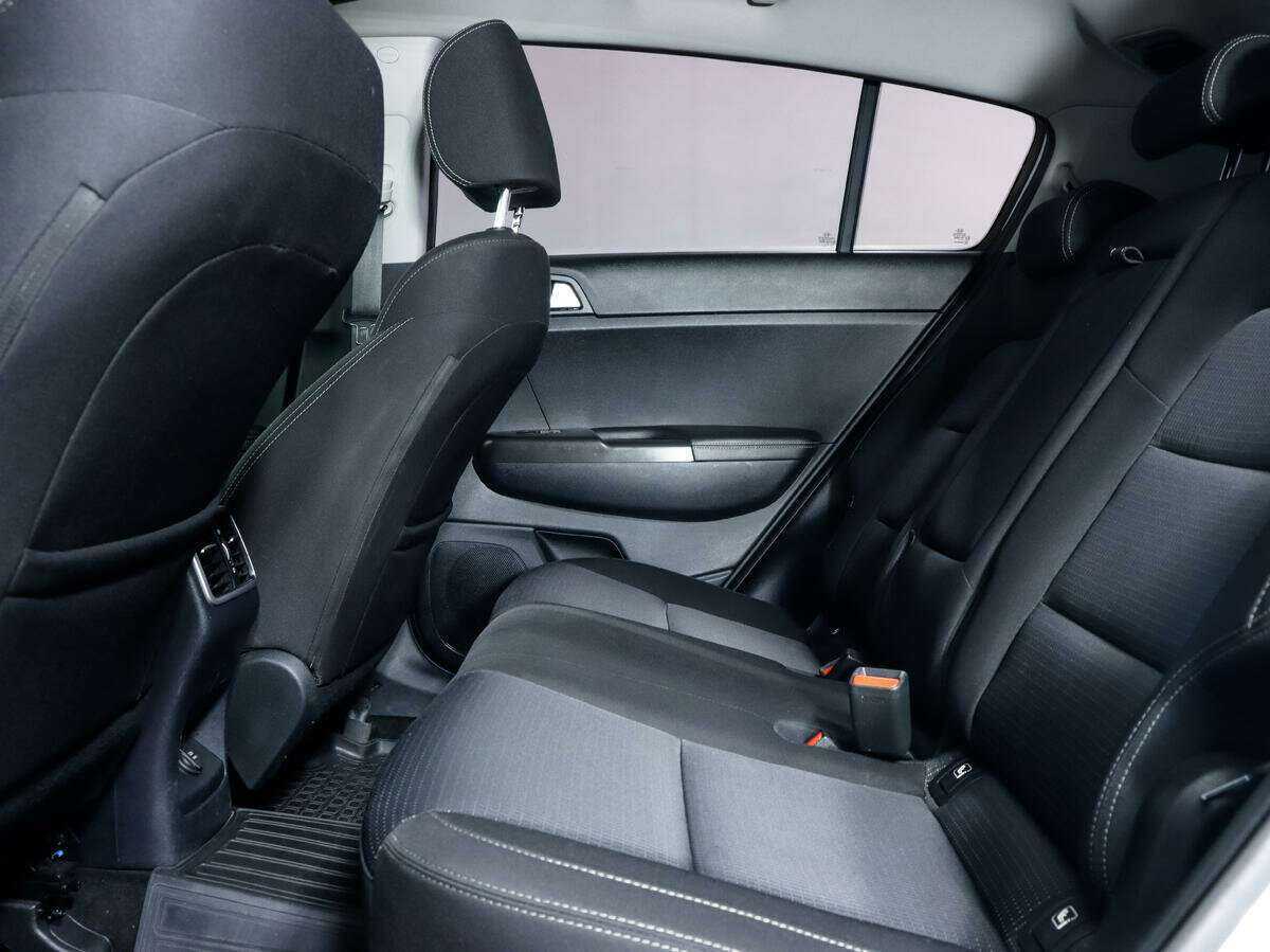 Купить Kia Sportage с пробегом. Фото: #8