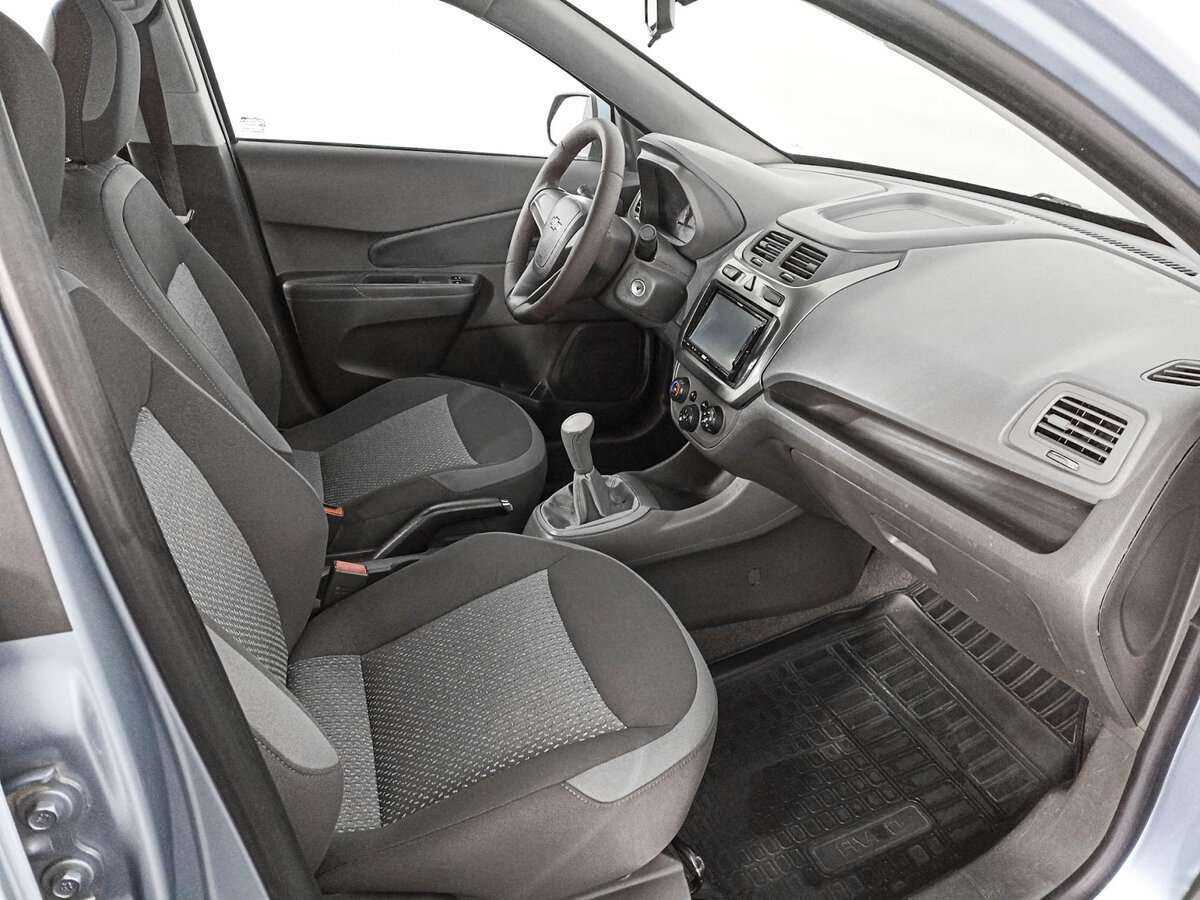 Купить Chevrolet Cobalt с пробегом. Фото: #8