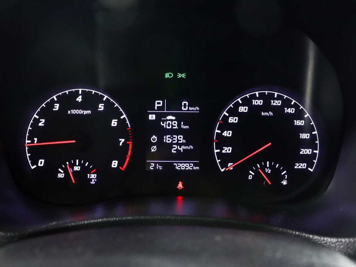 Купить Hyundai Solaris с пробегом. Фото: #8