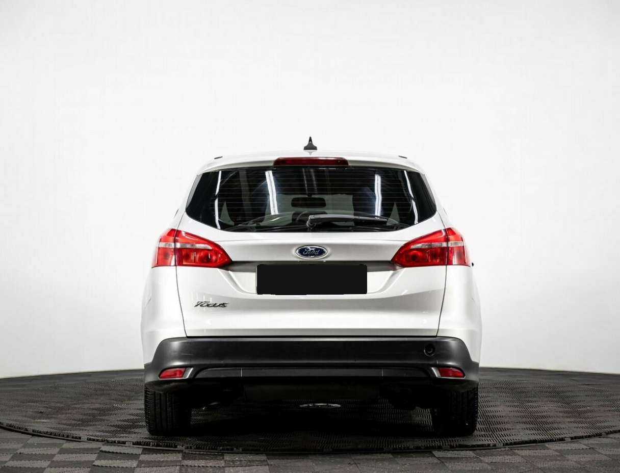 Купить Ford Focus с пробегом. Фото: #4