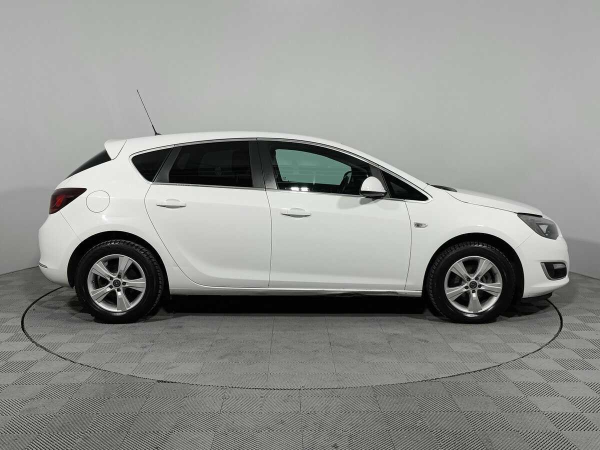 Купить Opel Astra с пробегом. Фото: #4