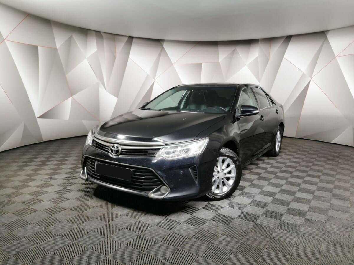 Купить Toyota Camry с пробегом. Посмотреть фото