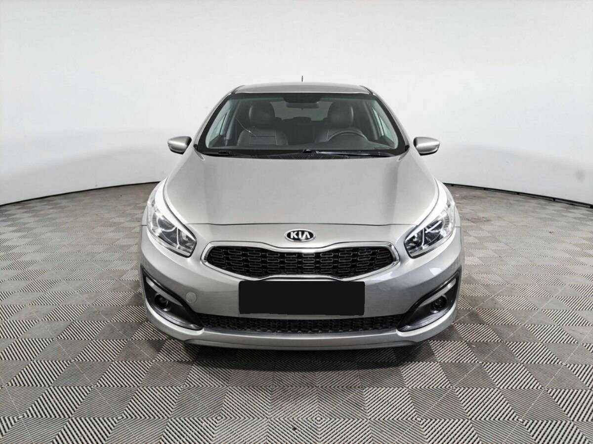 Купить Kia Ceed с пробегом. Фото: #1