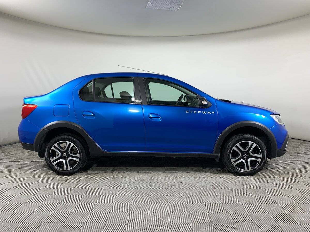 Купить Renault Logan с пробегом. Фото: #3