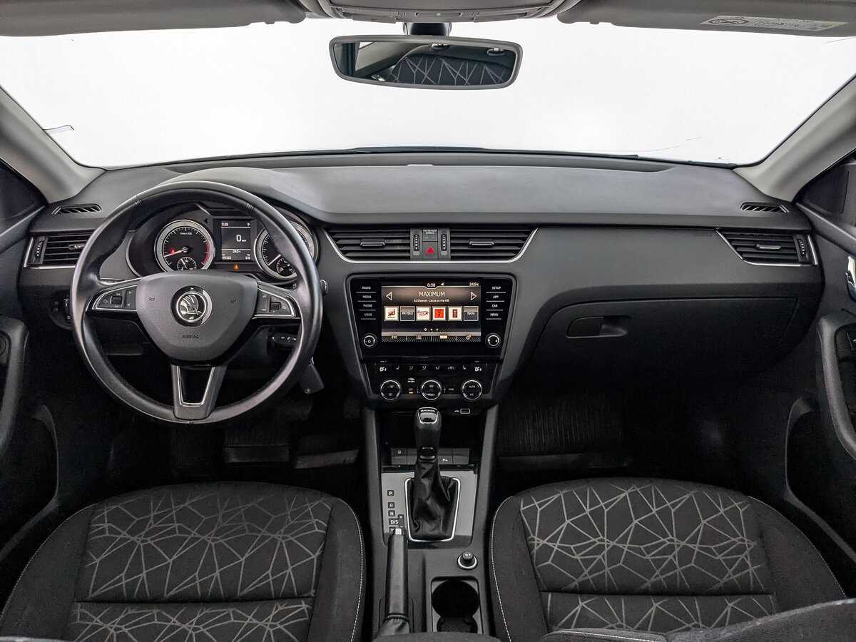 Купить Skoda Octavia с пробегом. Фото: #9