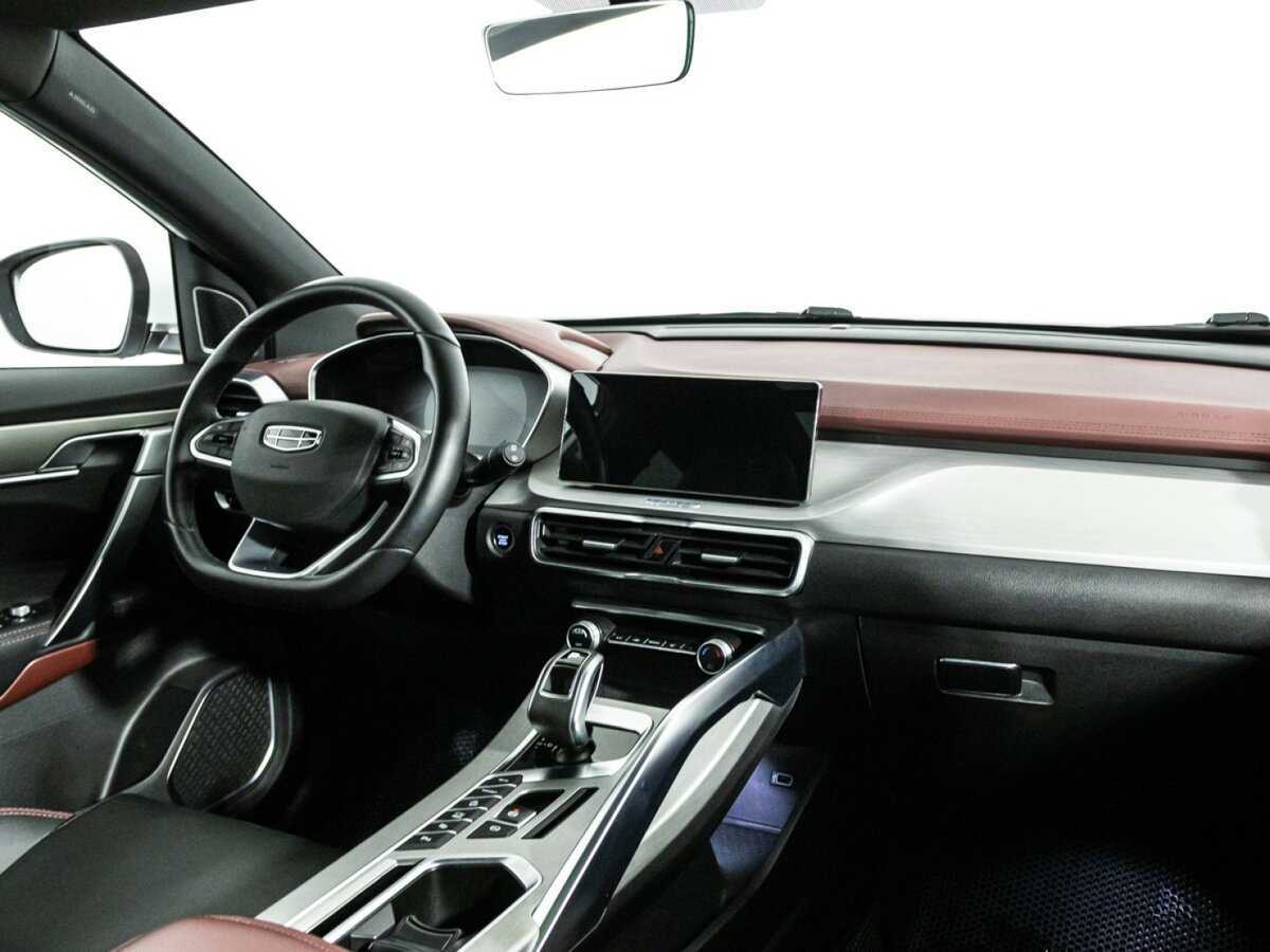 Купить Geely Coolray с пробегом. Фото: #8