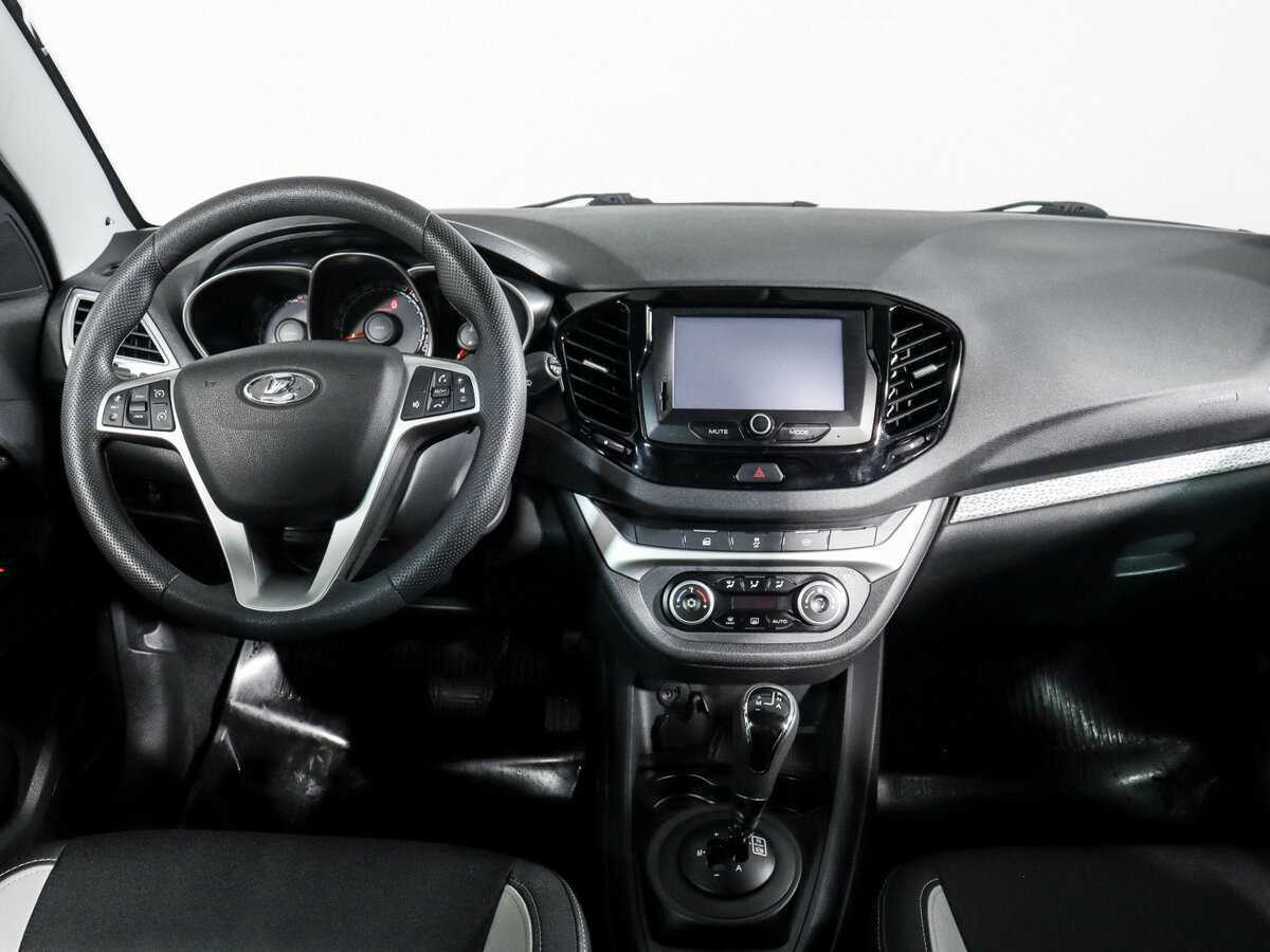 Купить Lada (ВАЗ) Vesta с пробегом. Фото: #11