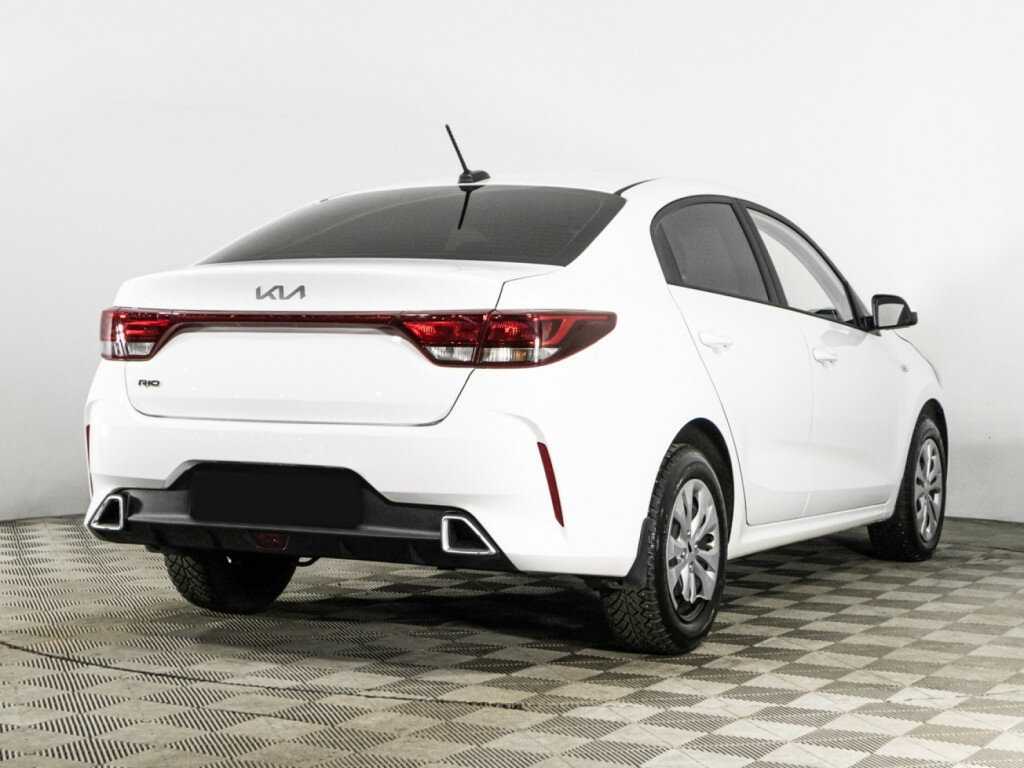 Купить Kia Rio с пробегом. Фото: #4