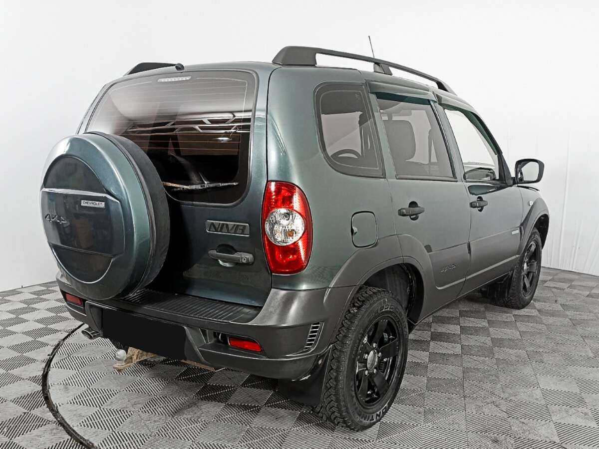 Купить Chevrolet Niva с пробегом. Фото: #4