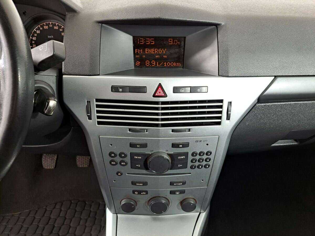 Купить Opel Astra с пробегом. Фото: #12