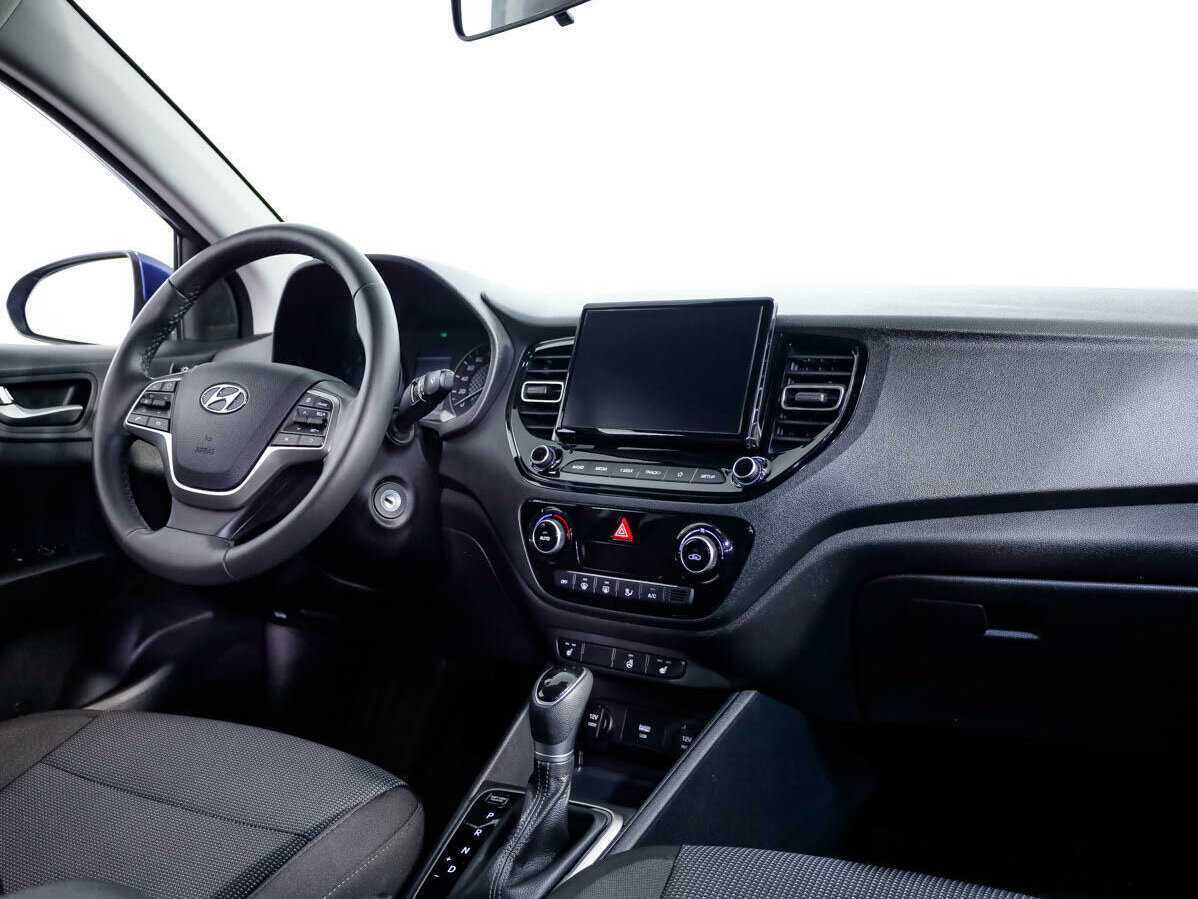 Купить Hyundai Solaris с пробегом. Фото: #7