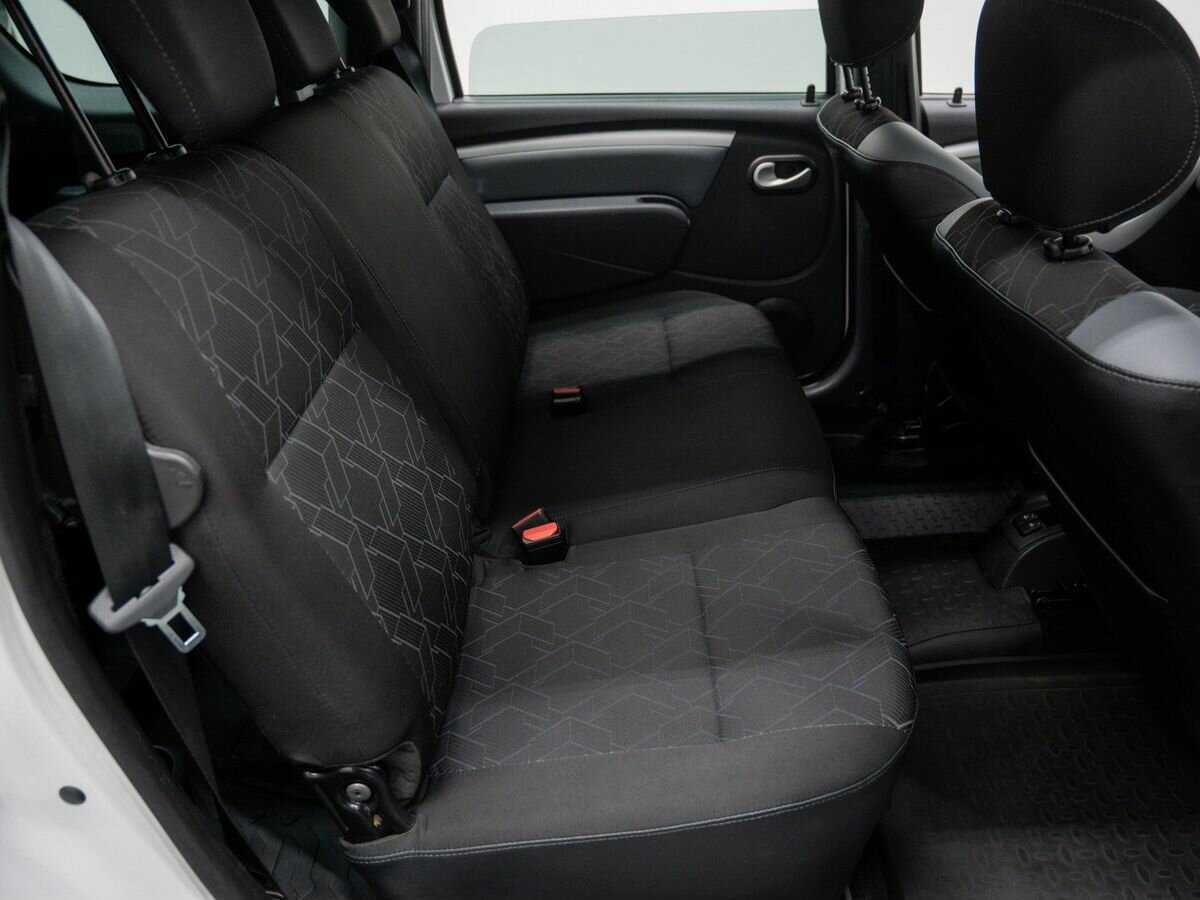 Купить Lada (ВАЗ) Largus с пробегом. Фото: #7