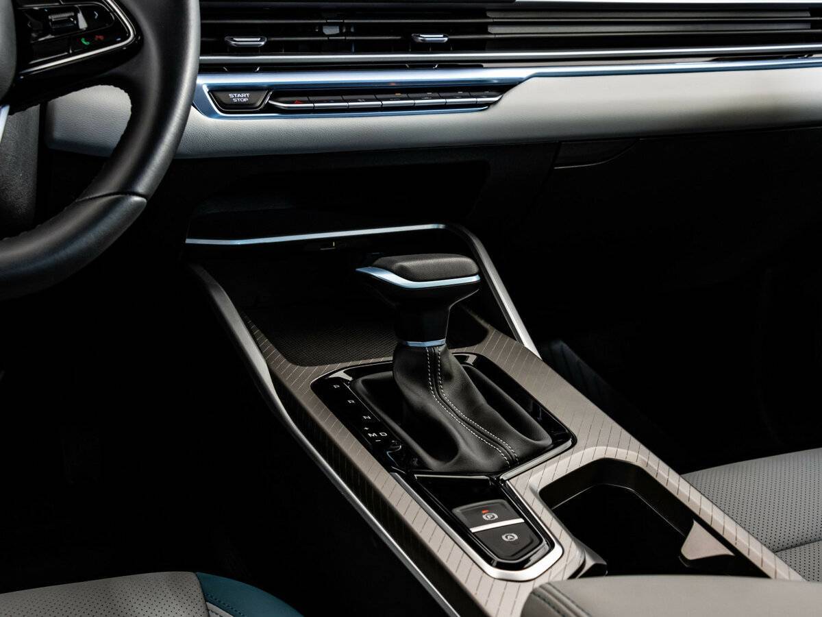 Купить Geely Emgrand с пробегом. Фото: #8