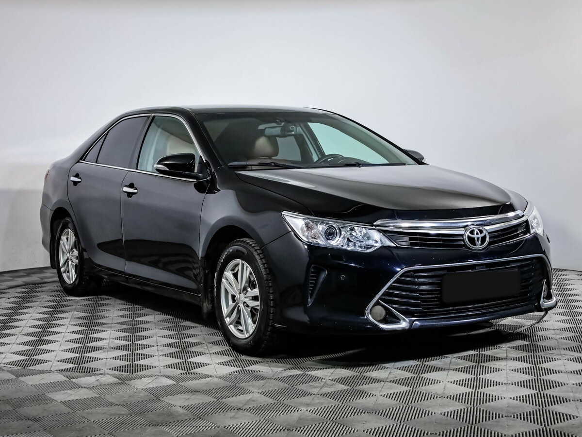 Купить Toyota Camry с пробегом. Фото: #2