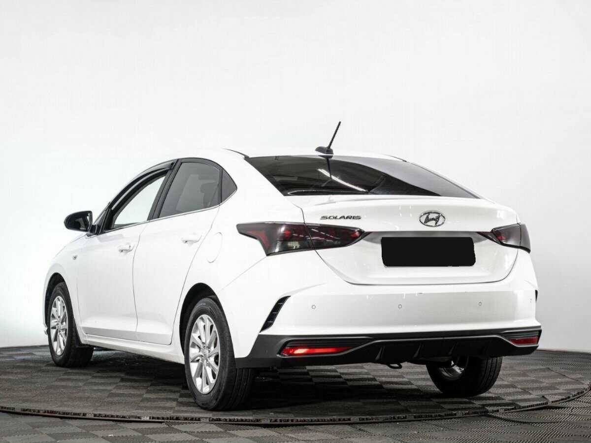 Купить Hyundai Solaris с пробегом. Фото: #5