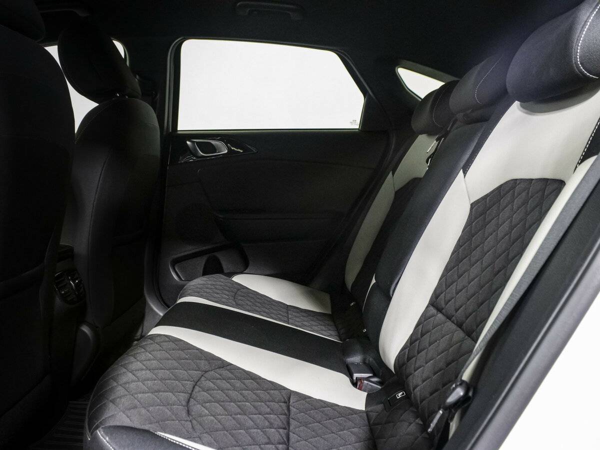 Купить Kia Proceed с пробегом. Фото: #7