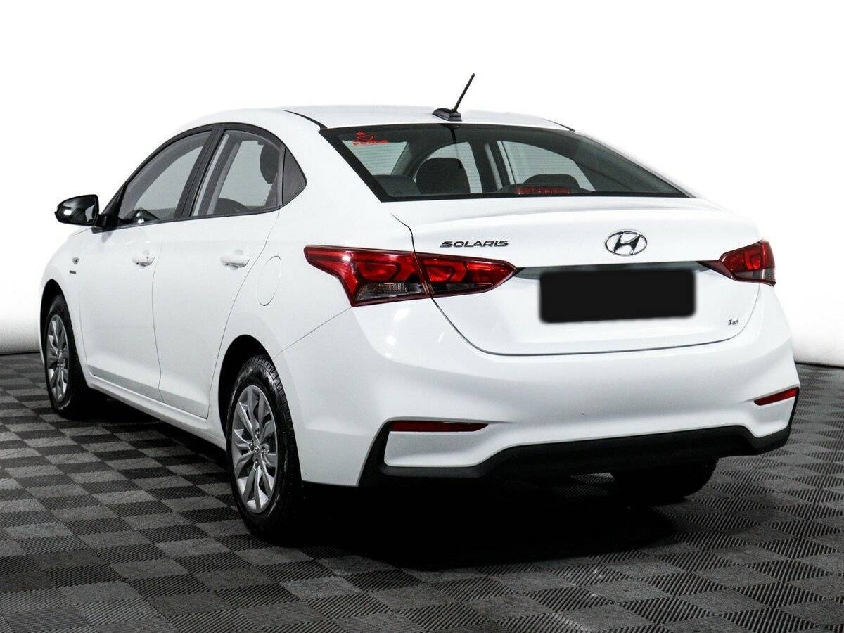 Купить Hyundai Solaris с пробегом. Фото: #6