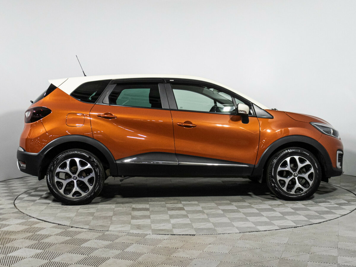 Купить Renault Kaptur с пробегом. Фото: #3