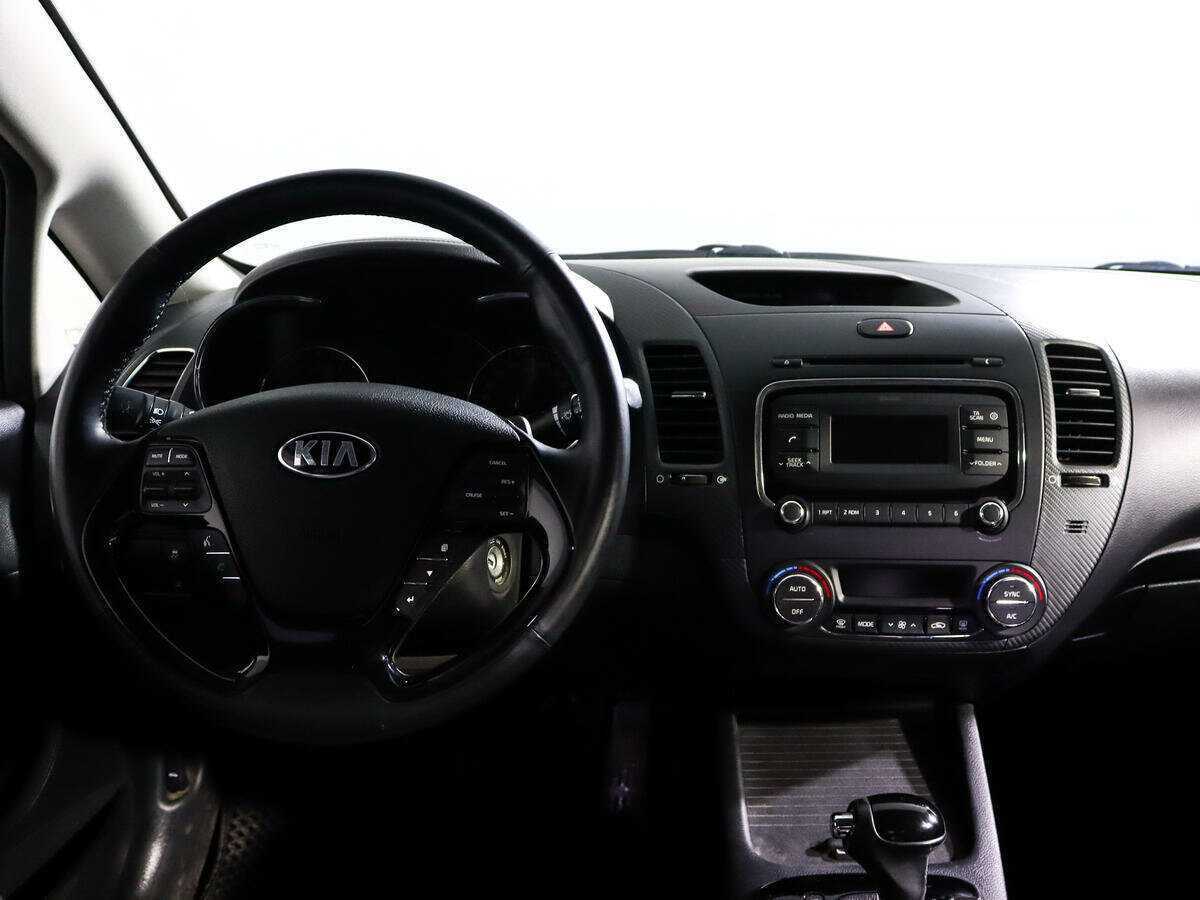 Купить Kia Cerato с пробегом. Фото: #11