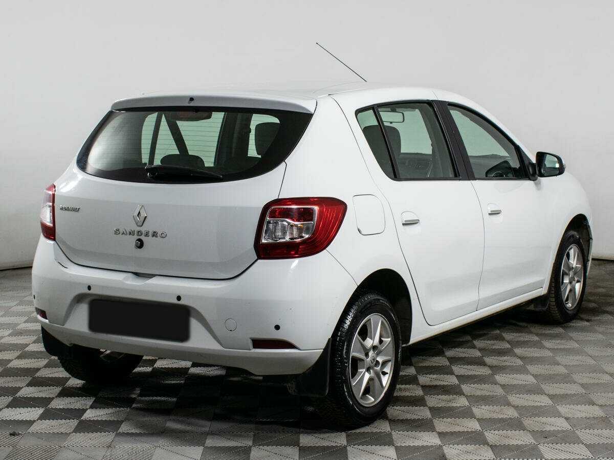 Купить Renault Sandero с пробегом. Фото: #4