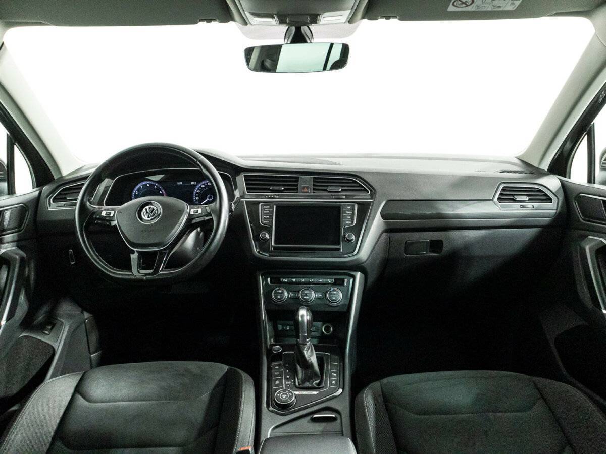 Купить Volkswagen Tiguan с пробегом. Фото: #12