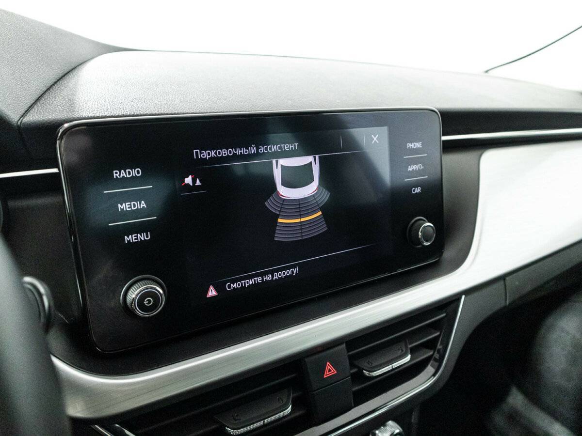 Купить Skoda Rapid с пробегом. Фото: #15