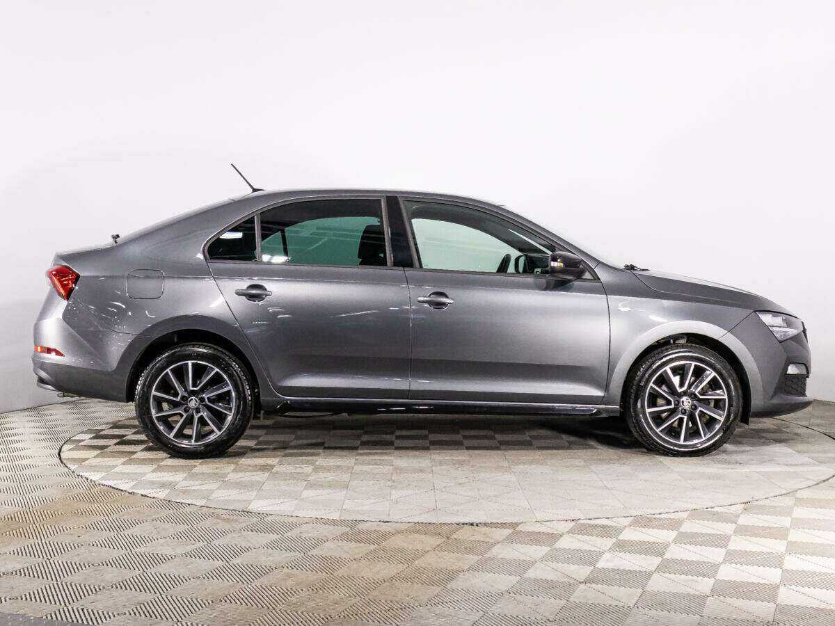 Купить Skoda Rapid с пробегом. Фото: #3