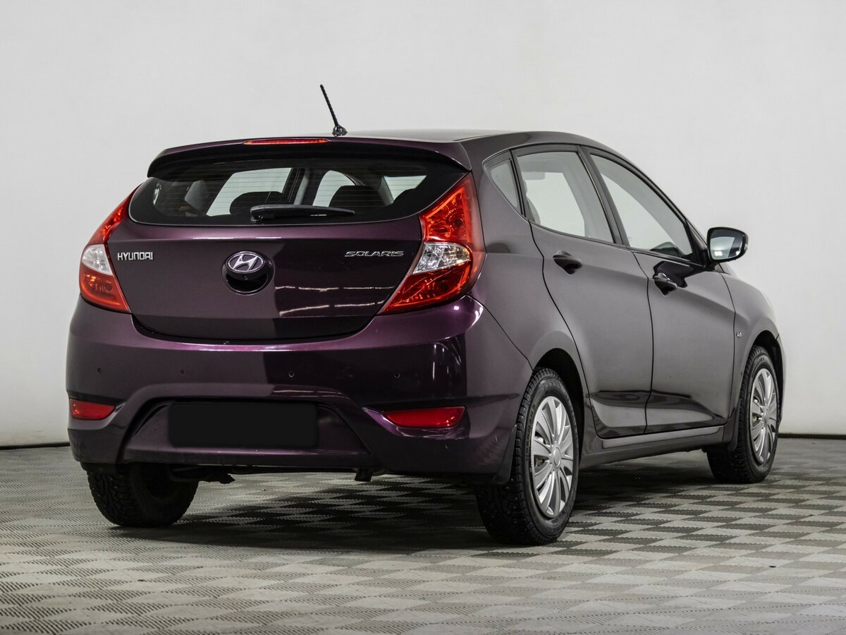 Купить Hyundai Solaris с пробегом. Фото: #4