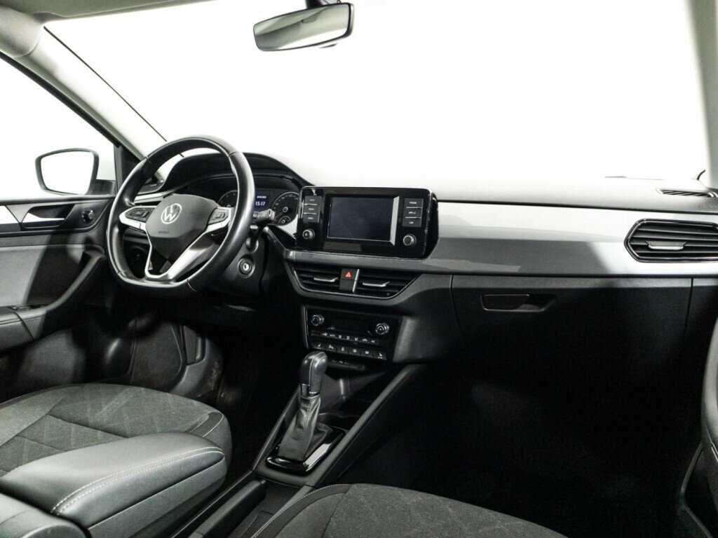 Купить Volkswagen Polo с пробегом. Фото: #8