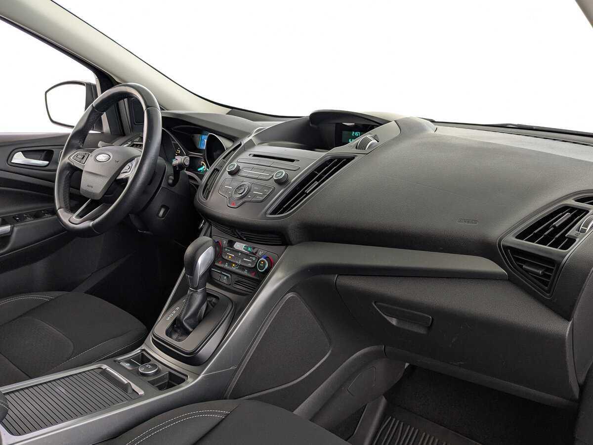 Купить Ford Kuga с пробегом. Фото: #12