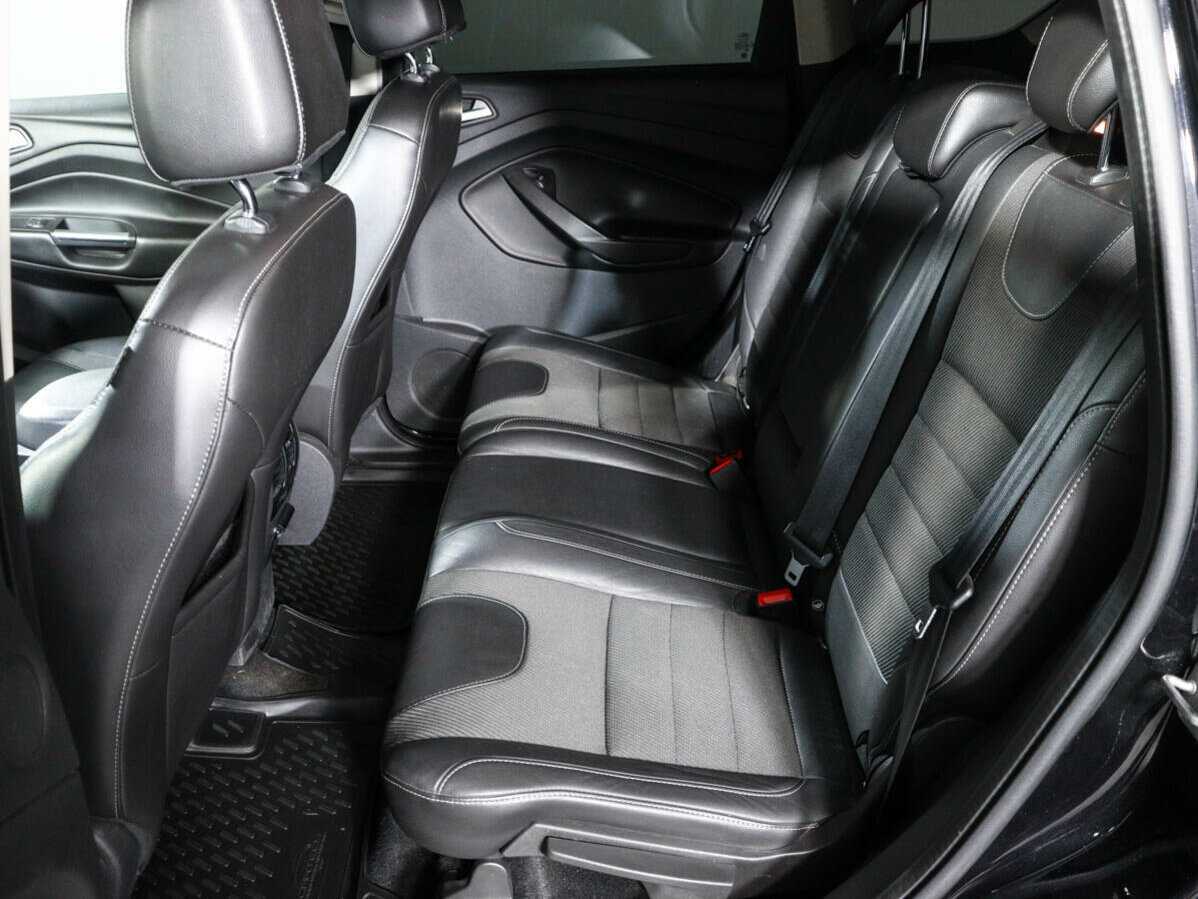 Купить Ford Kuga с пробегом. Фото: #8