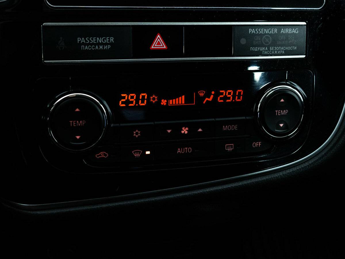 Купить Mitsubishi Outlander с пробегом. Фото: #12