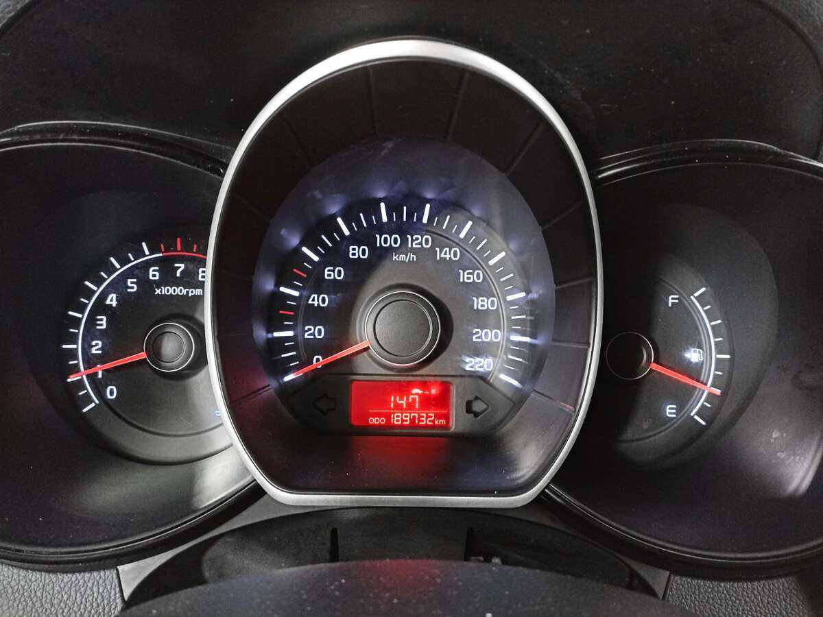 Купить Kia Rio с пробегом. Фото: #12