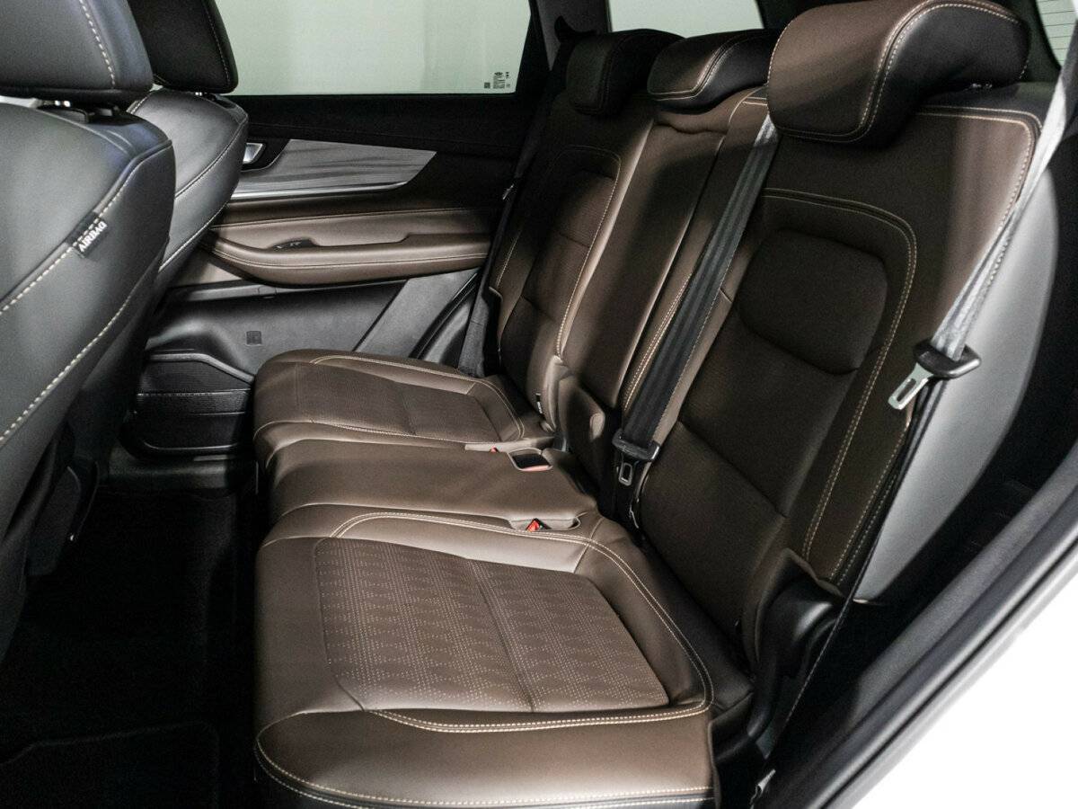 Купить Chery Tiggo 8 Pro с пробегом. Фото: #9