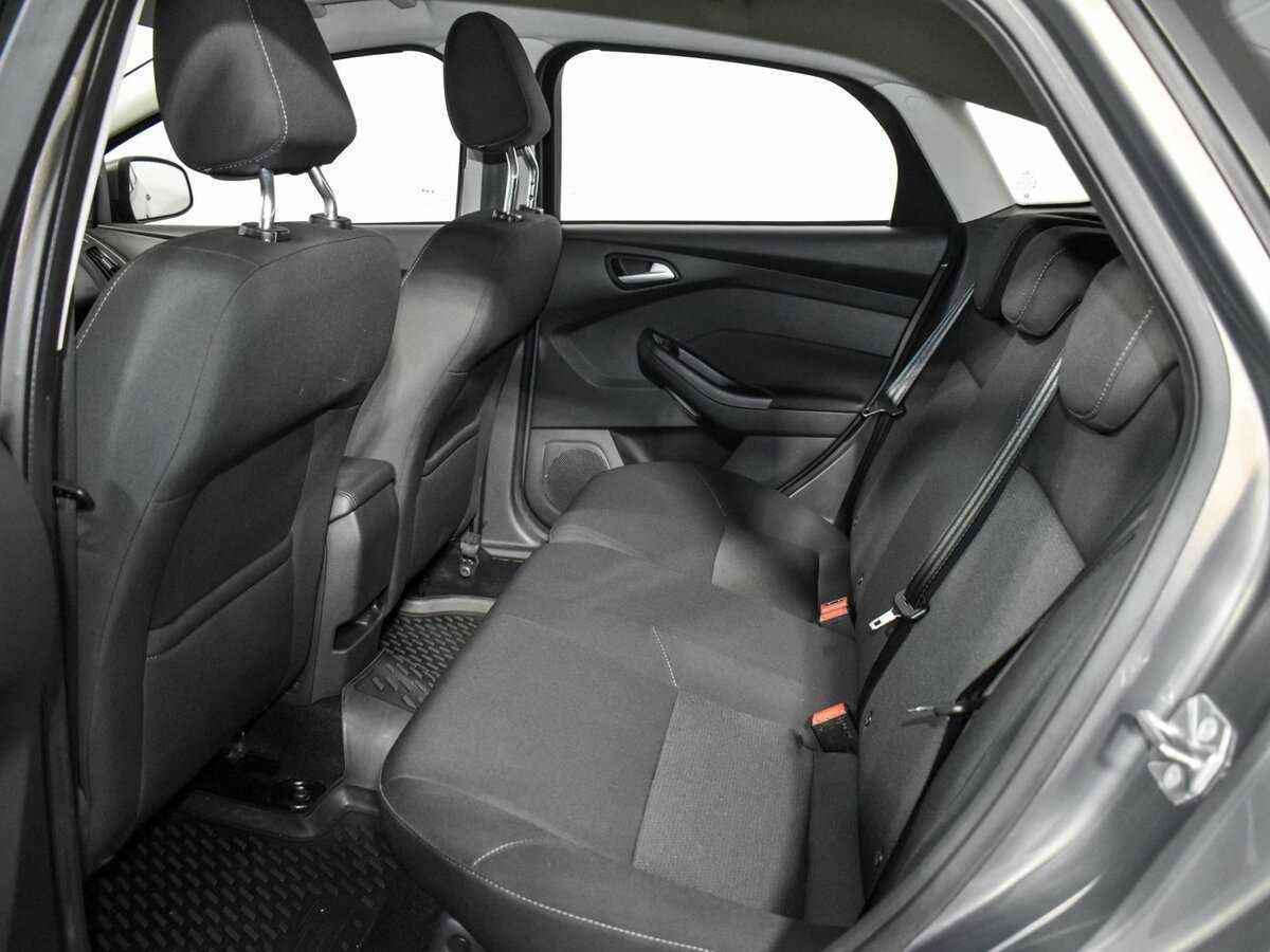 Купить Ford Focus с пробегом. Фото: #11