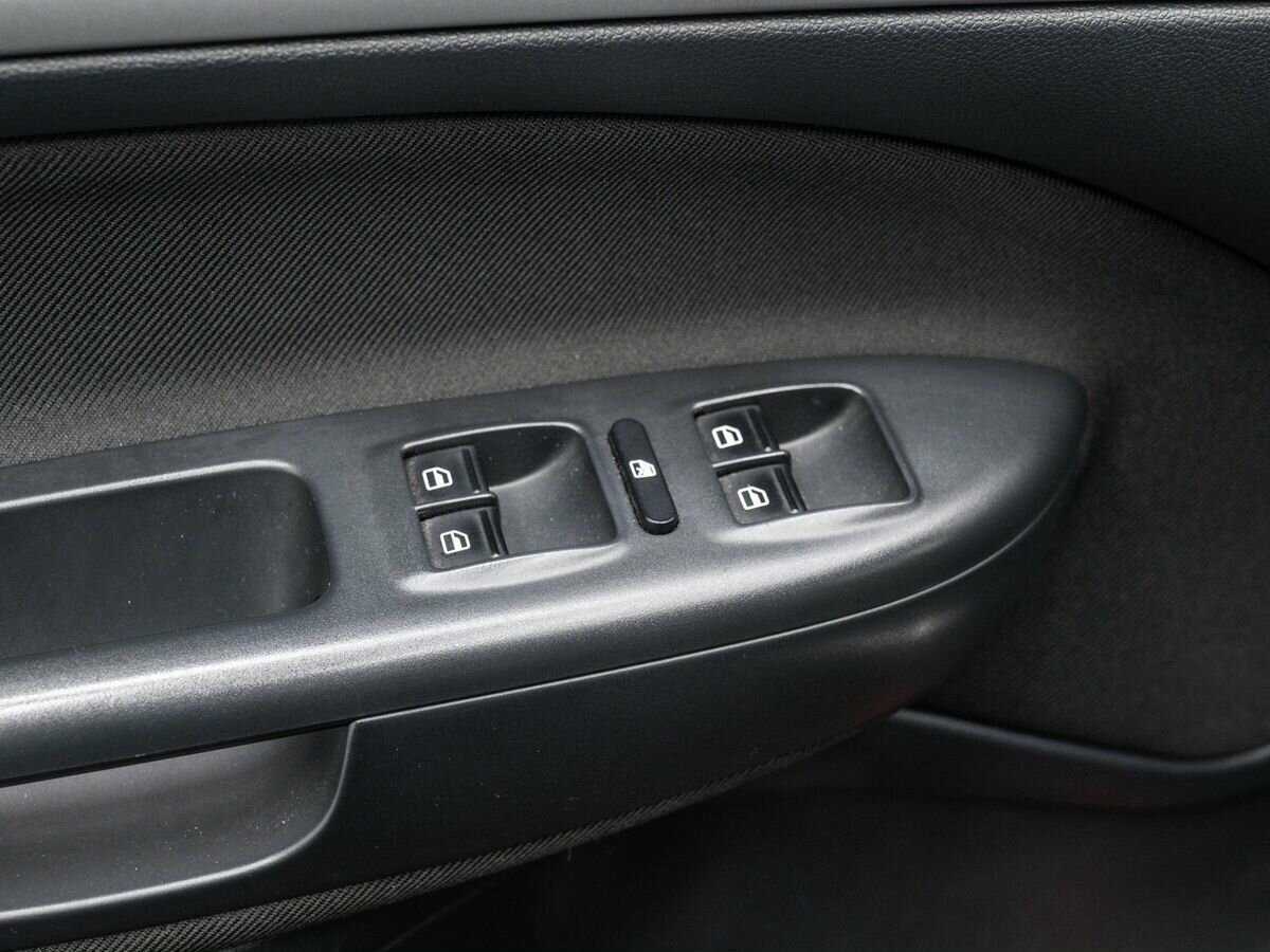 Купить Skoda Octavia с пробегом. Фото: #13