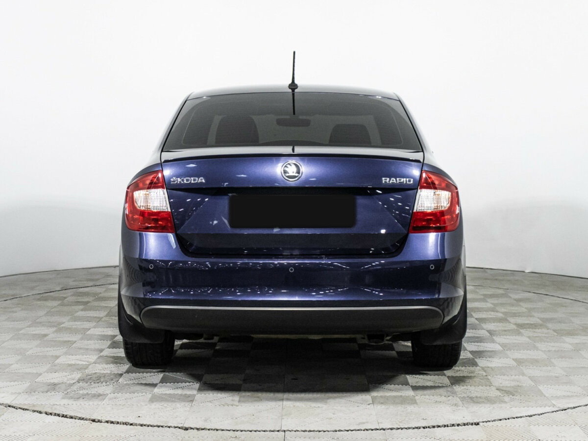 Купить Skoda Rapid с пробегом. Фото: #5