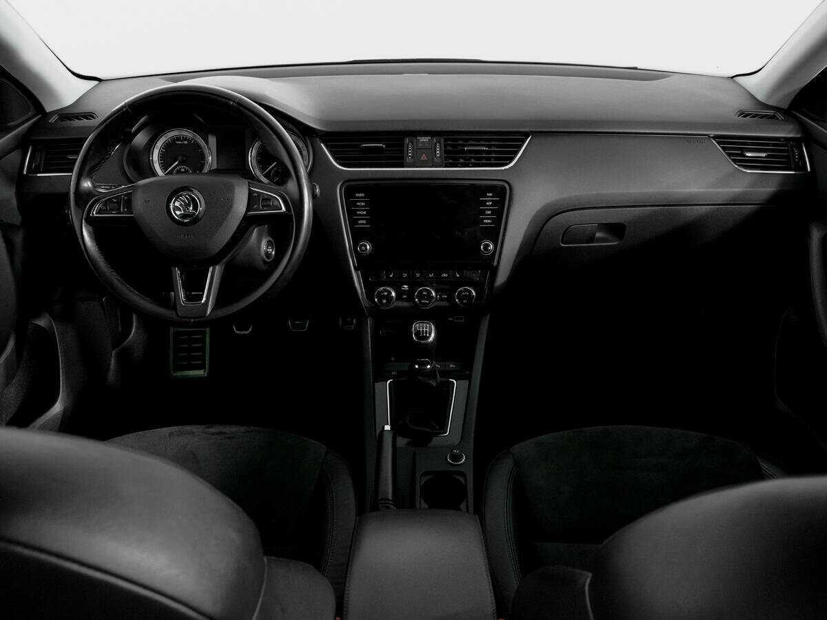 Купить Skoda Octavia с пробегом. Фото: #11