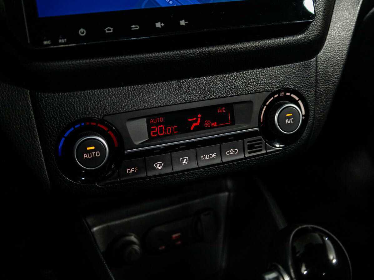 Купить Kia Rio с пробегом. Фото: #17