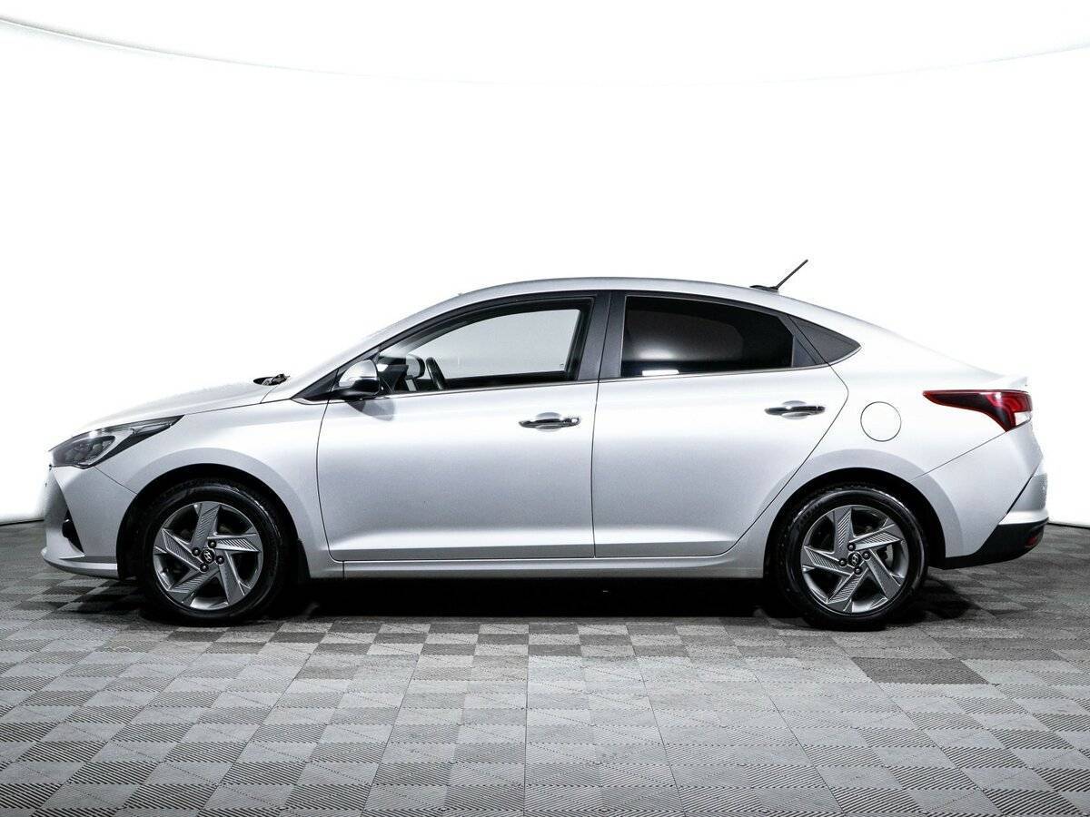 Купить Hyundai Solaris с пробегом. Фото: #7