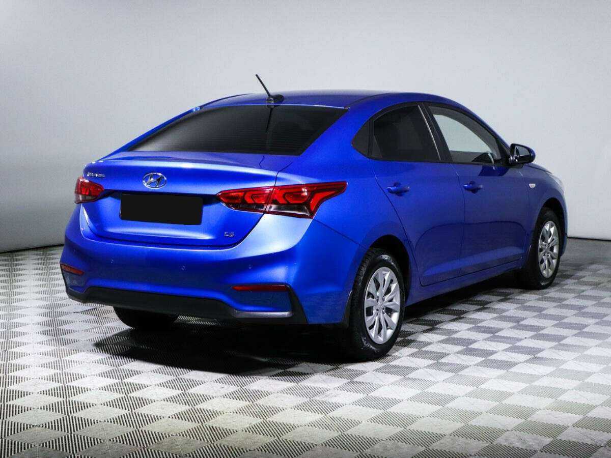 Купить Hyundai Solaris с пробегом. Фото: #3