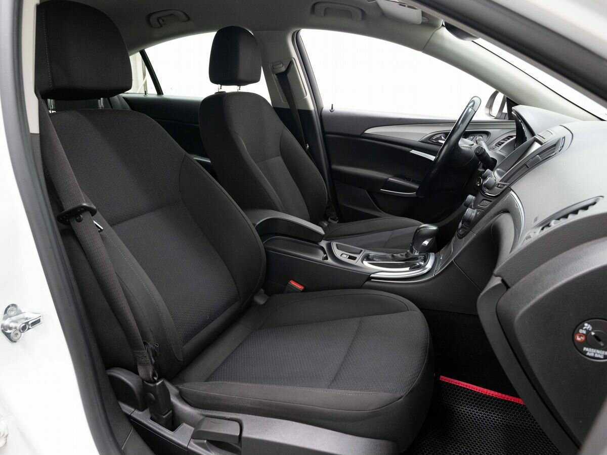 Купить Opel Insignia с пробегом. Фото: #11