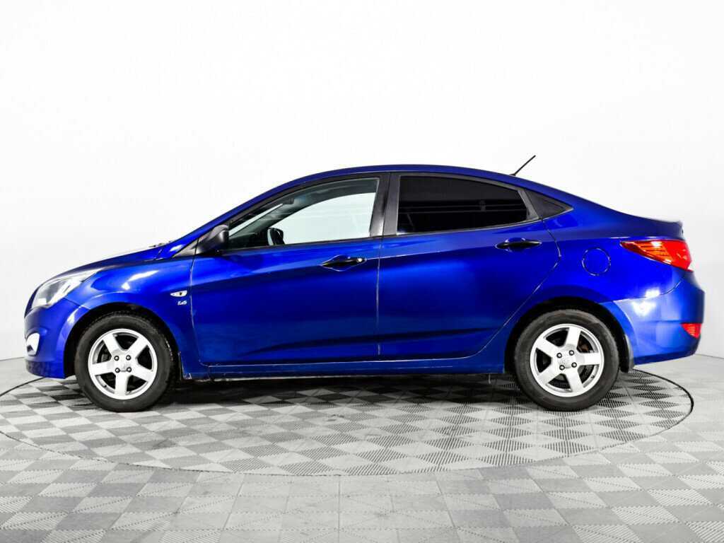 Купить Hyundai Solaris с пробегом. Фото: #7