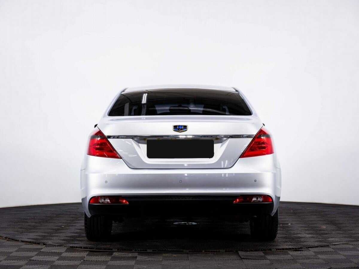 Купить Geely Emgrand 7 с пробегом. Фото: #4