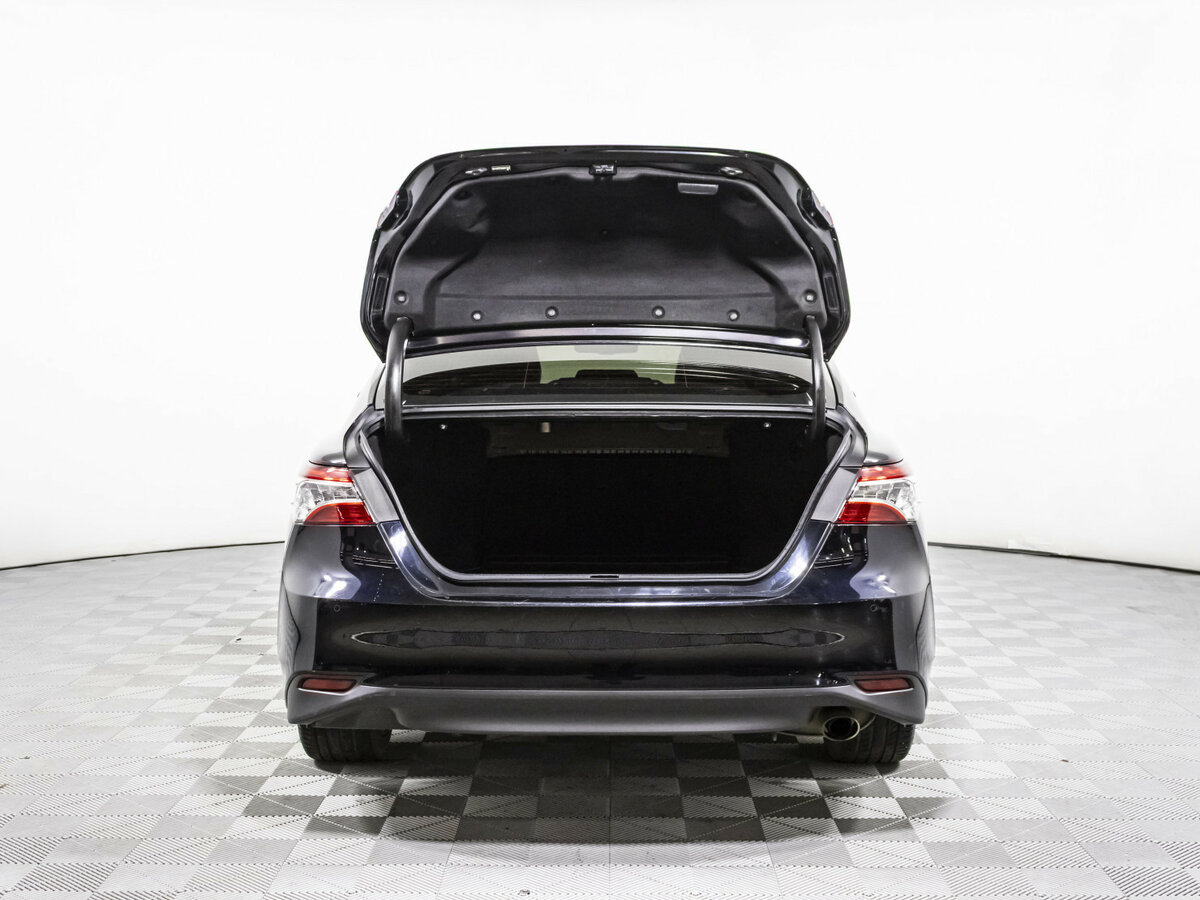 Купить Toyota Camry с пробегом. Фото: #16